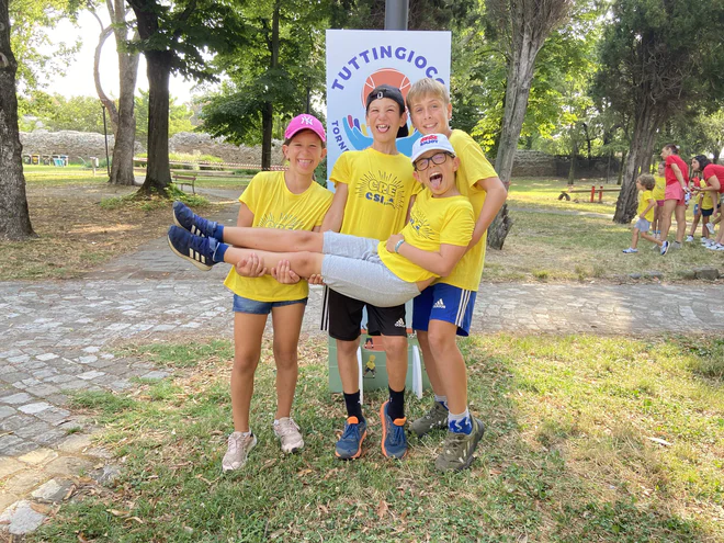Bambini al torneo degli oratori 2023, organizzato da Fondazione Conad ETS